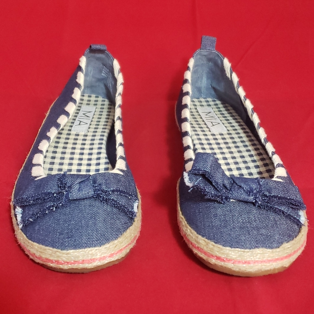 Denim flats